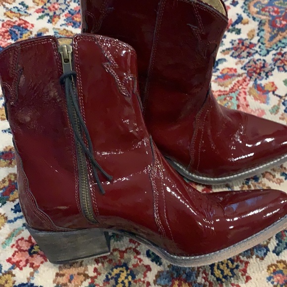 FREE PEOPLE WESTERN NEW FRONTIER PATENT BOOTS - Picture 3 of 6